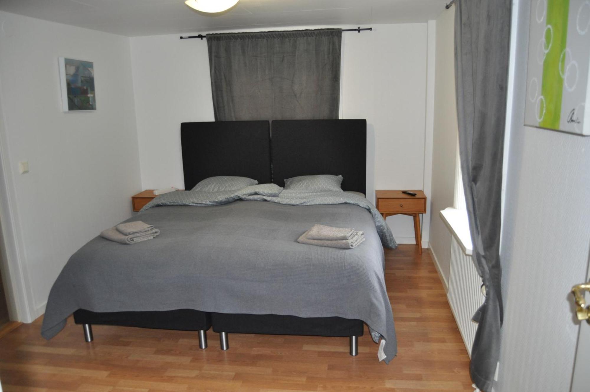 Langstorp 200 Gaesthem I Vaenster Lodge Hoor