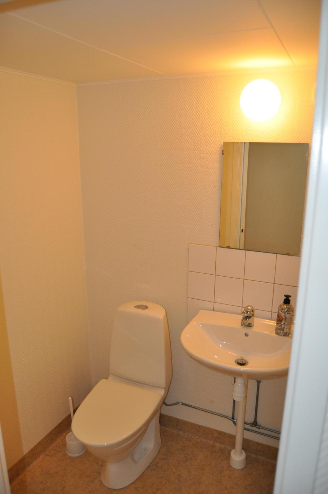 Langstorp 200 Gaesthem I Vaenster Lodge Hoor