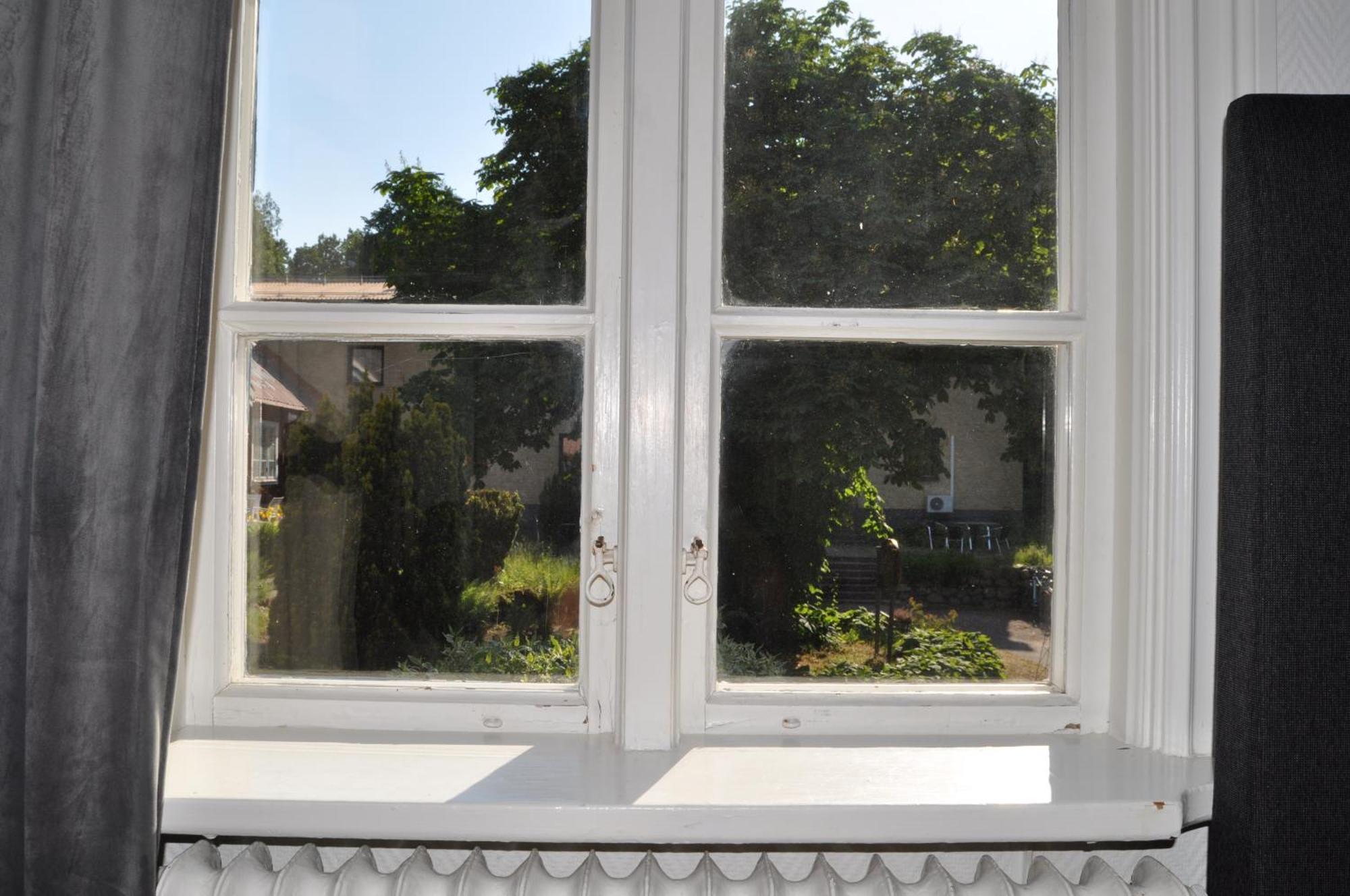 Langstorp 200 Gaesthem I Vaenster * Hoor