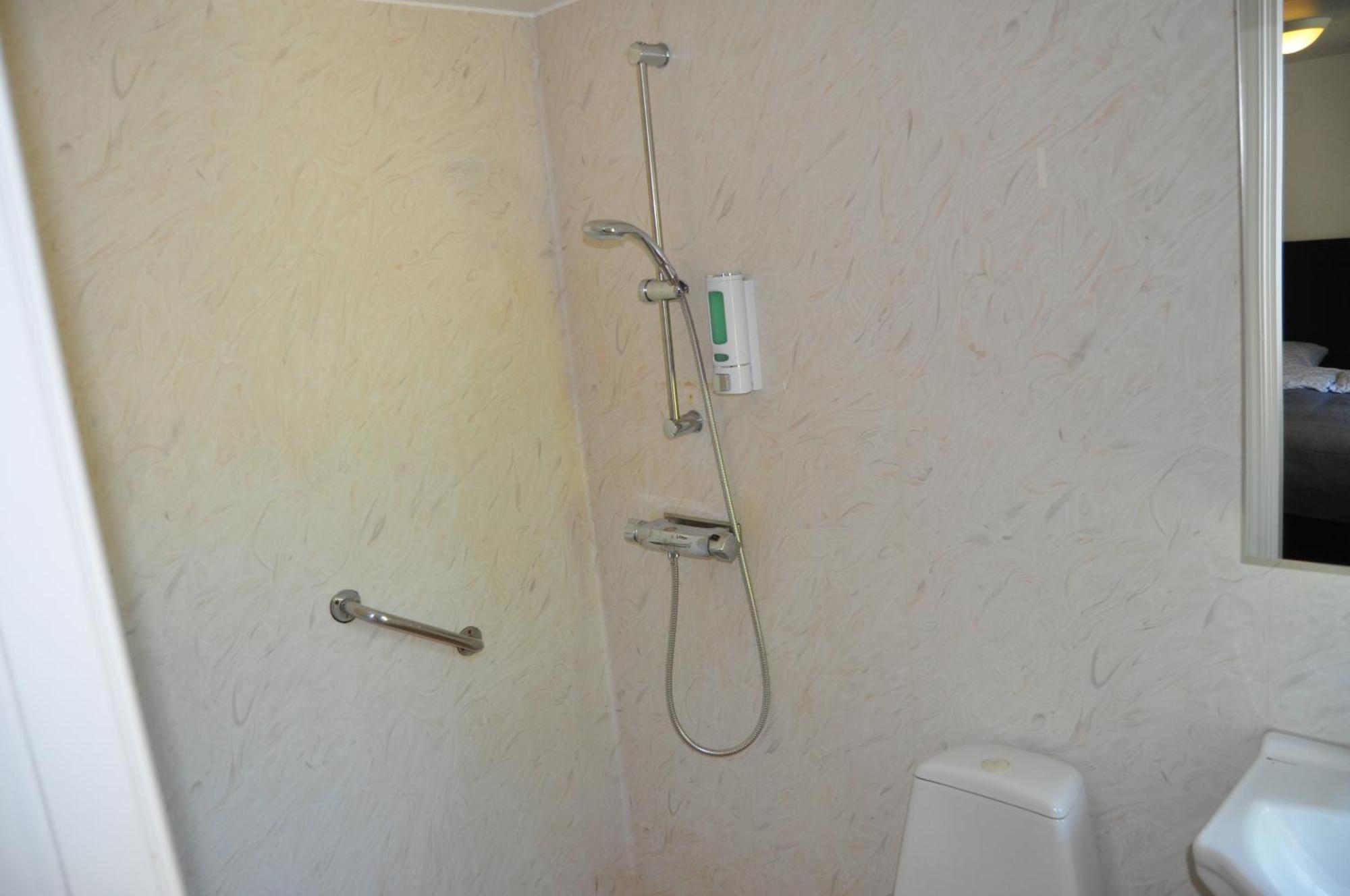 Langstorp 200 Gaesthem I Vaenster * Hoor