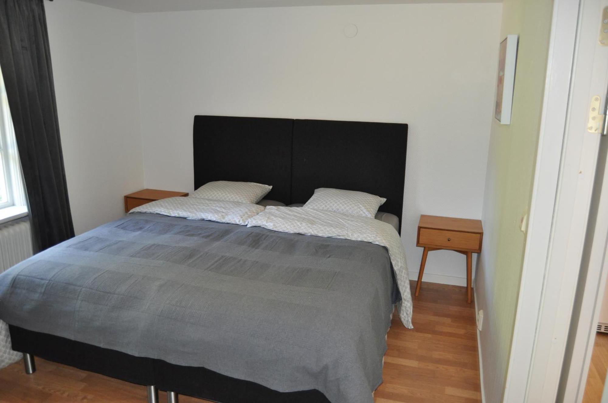 Langstorp 200 Gaesthem I Vaenster Lodge Hoor